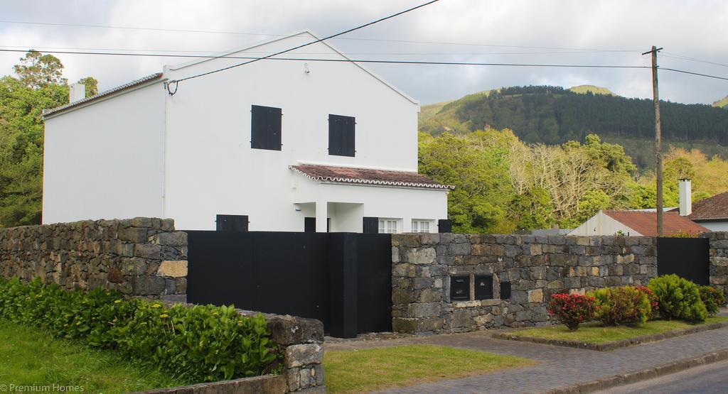 Casa Das Camelias - Family Villa By The Lagoon Sete Cidades Dış mekan fotoğraf